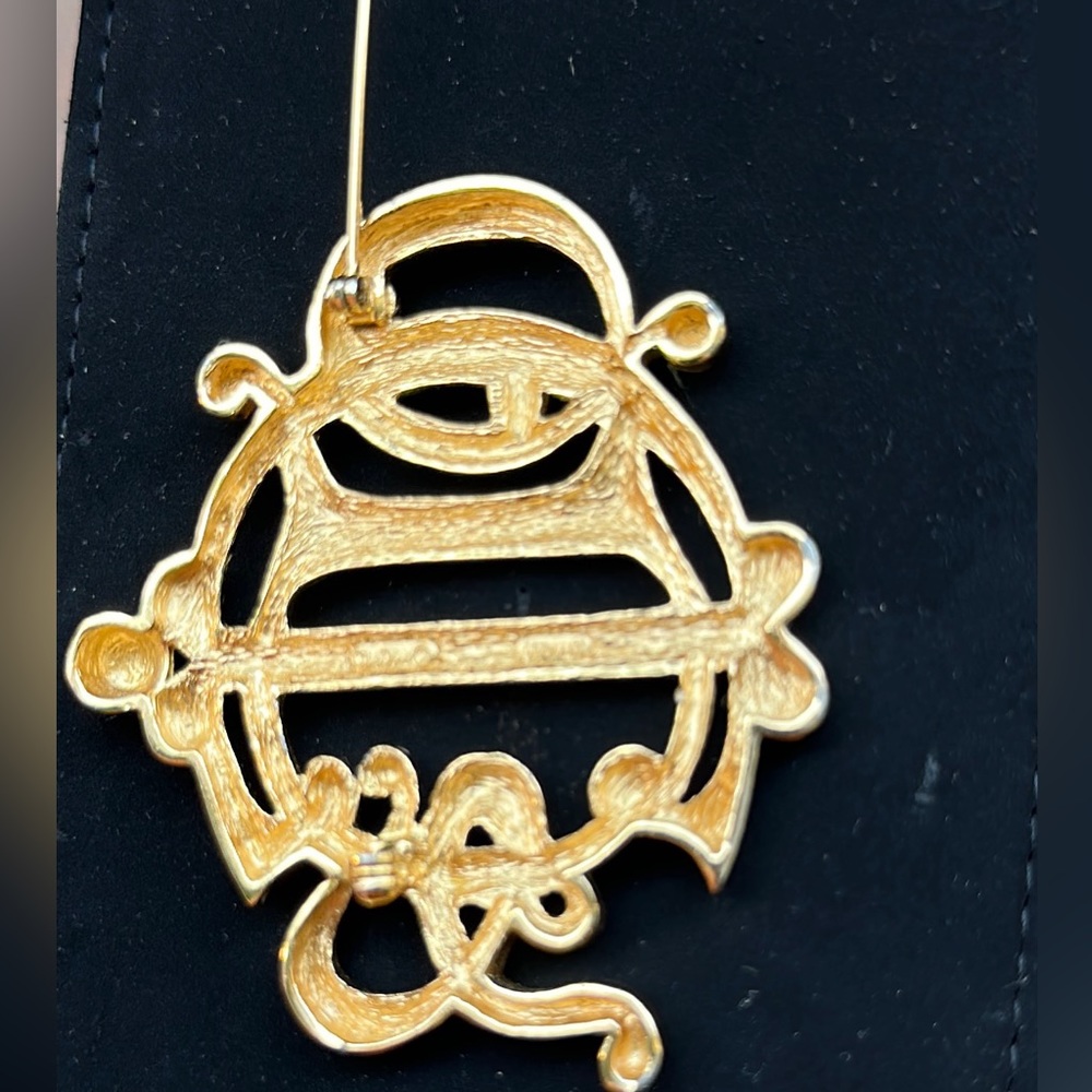 Genuine vintage CHRISTIAN DIOR intertwined logo crest brooch pin gold Authentic - Picture 4 of 14